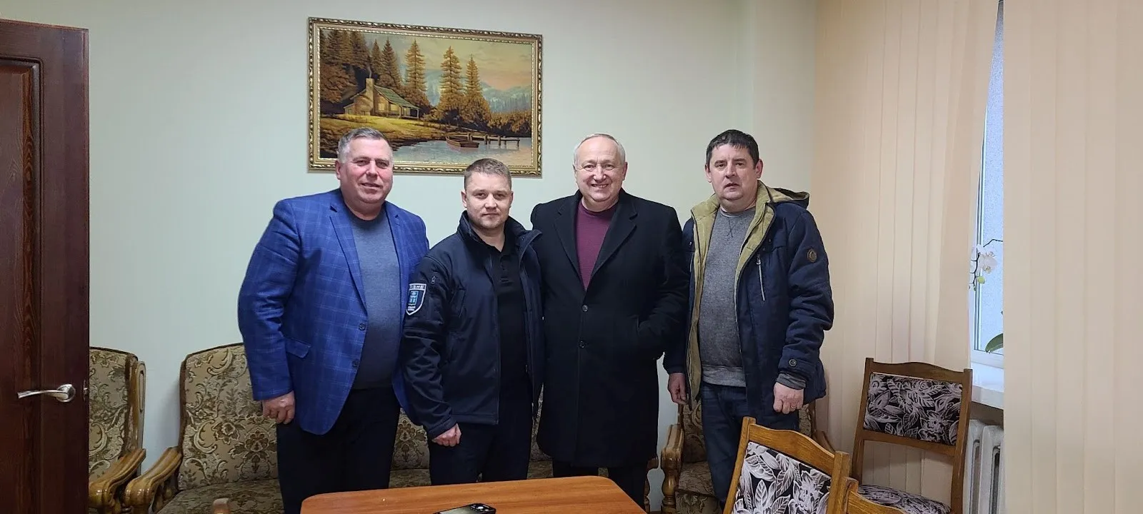 Viktor and team delivering $5,000 of food and medical aid to Rivne from Poland, in collaboration with Good Samaritan mission, which distributes aid to eastern Ukraine and evacuates refugees on return trips.